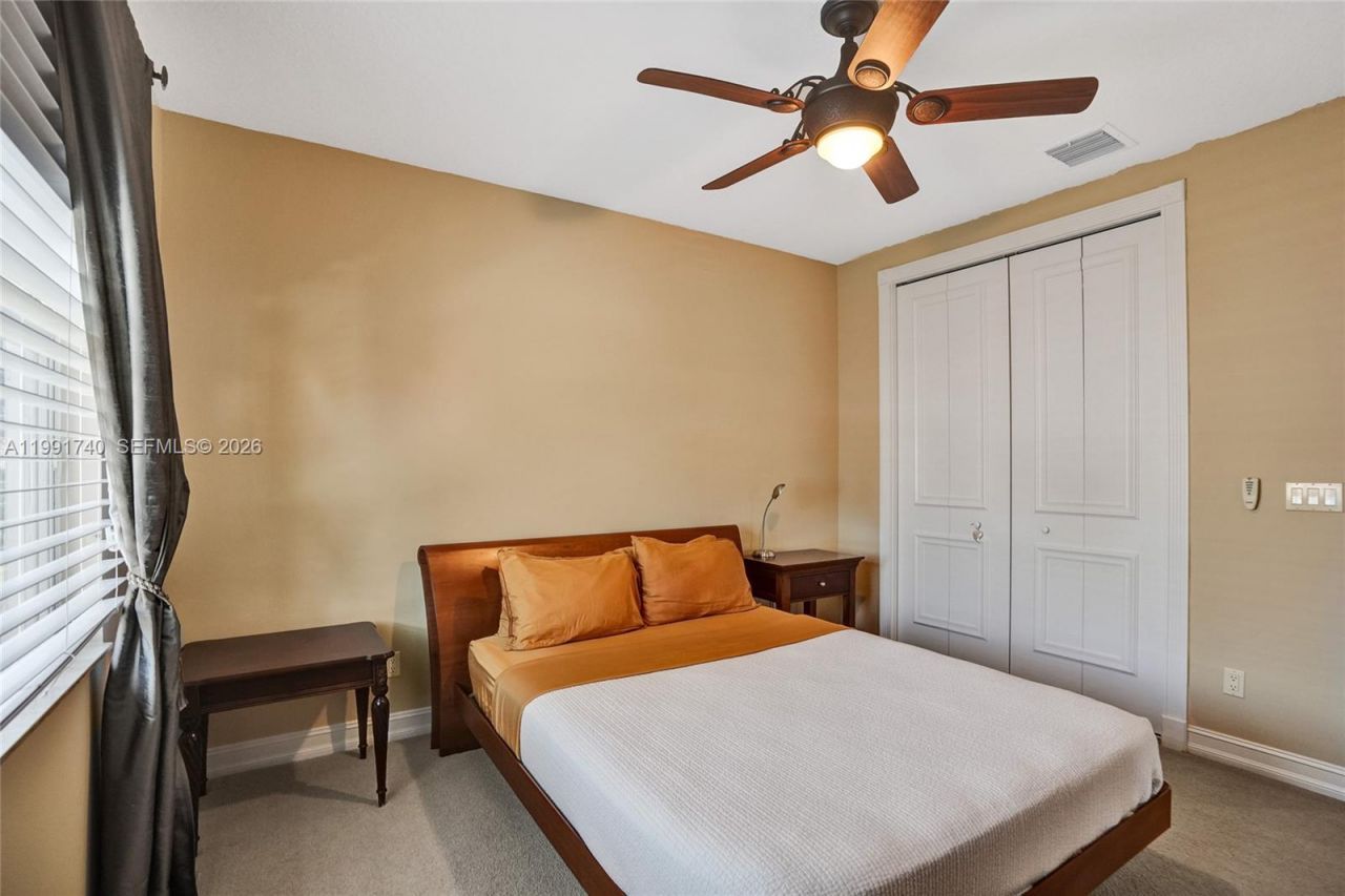 730 Leigh Palm Ave, Plantation, FL 33324 Photo