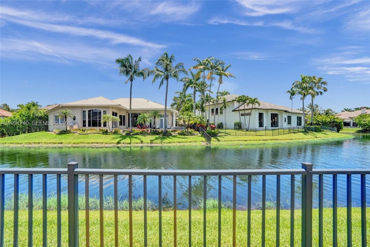 730 Leigh Palm Ave, Plantation, FL 33324 Photo