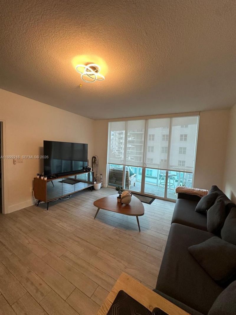 7900 Harbor Island Dr, Unit 610, North Bay Village, FL 33141 Photo