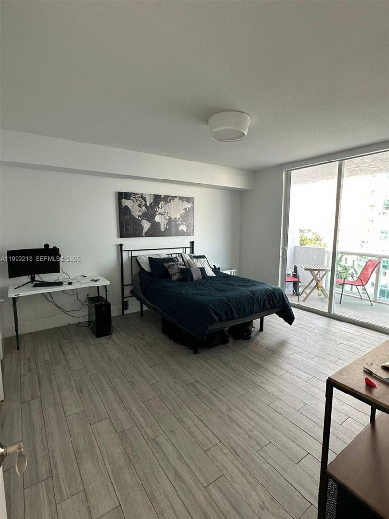 7900 Harbor Island Dr, Unit 610, North Bay Village, FL 33141 Photo