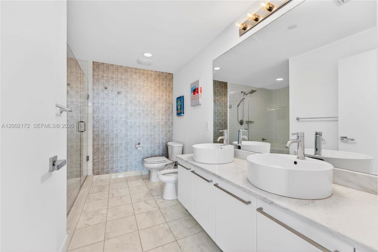888 Biscayne Blvd, Unit 2404, Miami, FL 33132 Photo