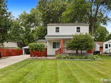 18411 Foch Street , Livonia, MI 48152