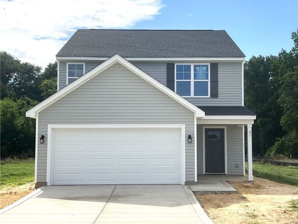 97 Coachman Lane, Autryville, NC 28318