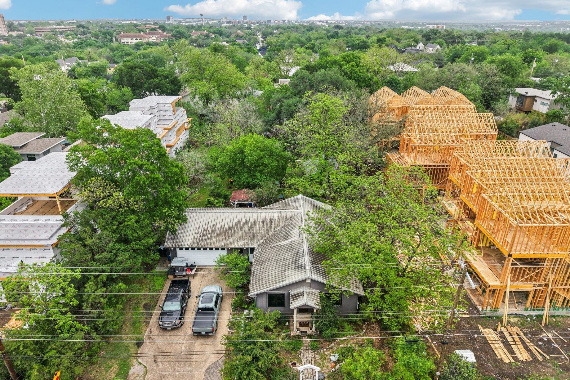 4411 Banister Ln, Austin, TX 78745 Main Photo