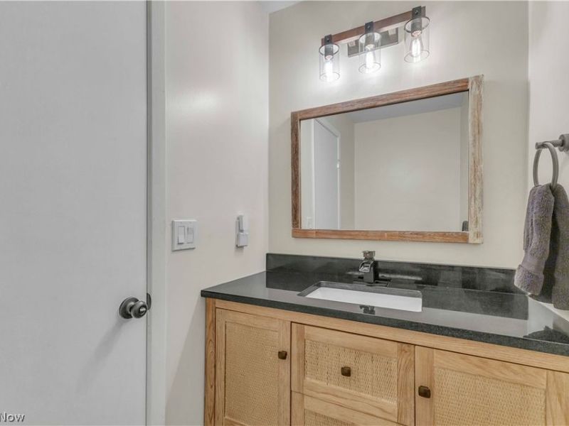 1748 Walnut Lane, Unit 32, Rocky River, OH 44116 Photo 13