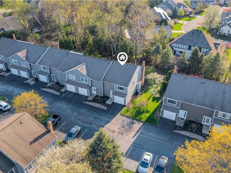 1748 Walnut Lane, Unit 32, Rocky River, OH 44116 Photo 3