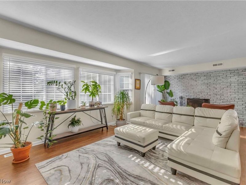 1748 Walnut Lane, Unit 32, Rocky River, OH 44116 Photo 4