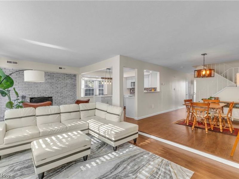 1748 Walnut Lane, Unit 32, Rocky River, OH 44116 Photo 5