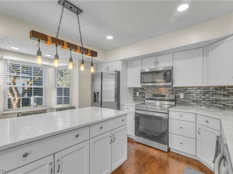 1748 Walnut Lane, Unit 32, Rocky River, OH 44116 Photo 7