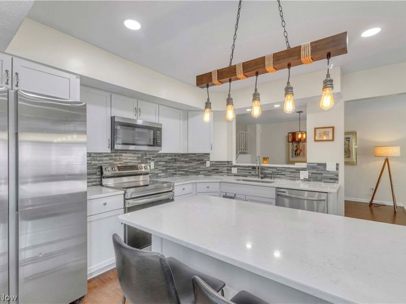 1748 Walnut Lane, Unit 32, Rocky River, OH 44116 Photo 9