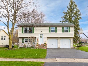 2 Tallwood Drive , Hilton, NY 14468