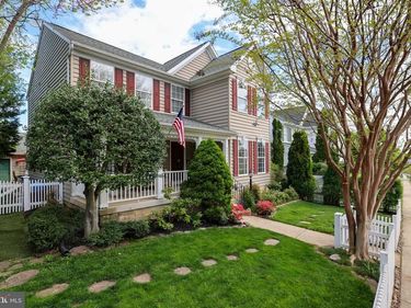 42900 KIRKLAND STREET, ASHBURN, VA 20147