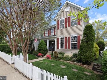 42900 KIRKLAND STREET, ASHBURN, VA 20147