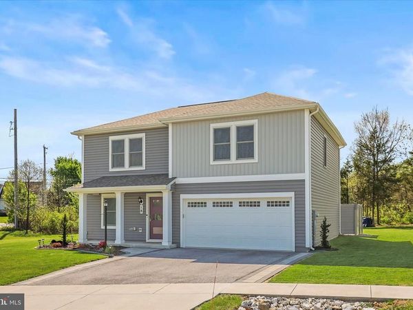 18 CHESTERFIELD ROAD, NEW OXFORD, PA 17350