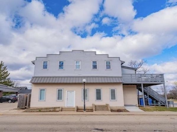 1010 Mills Street, Black Earth, WI 53515