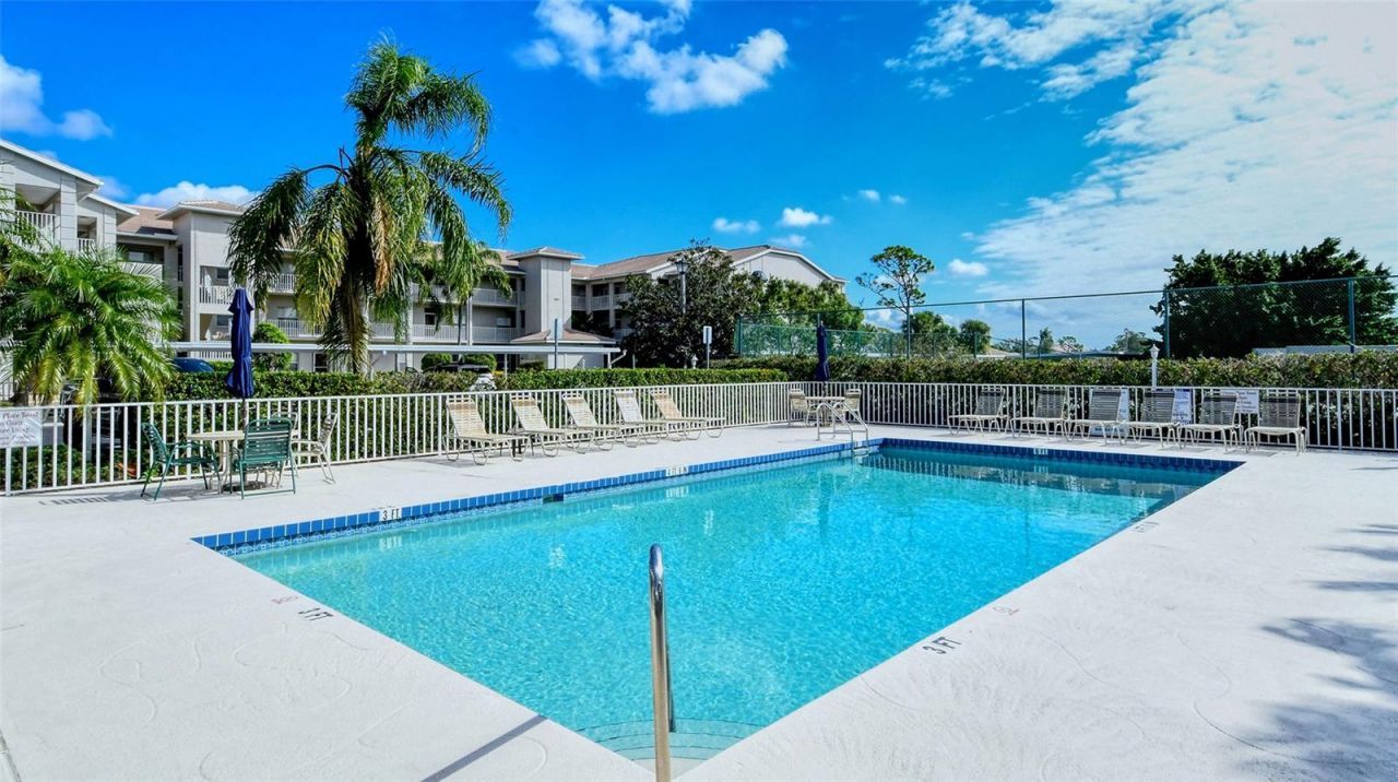9610 Club South Circle, Unit 4302, Sarasota, FL 34238 Photo