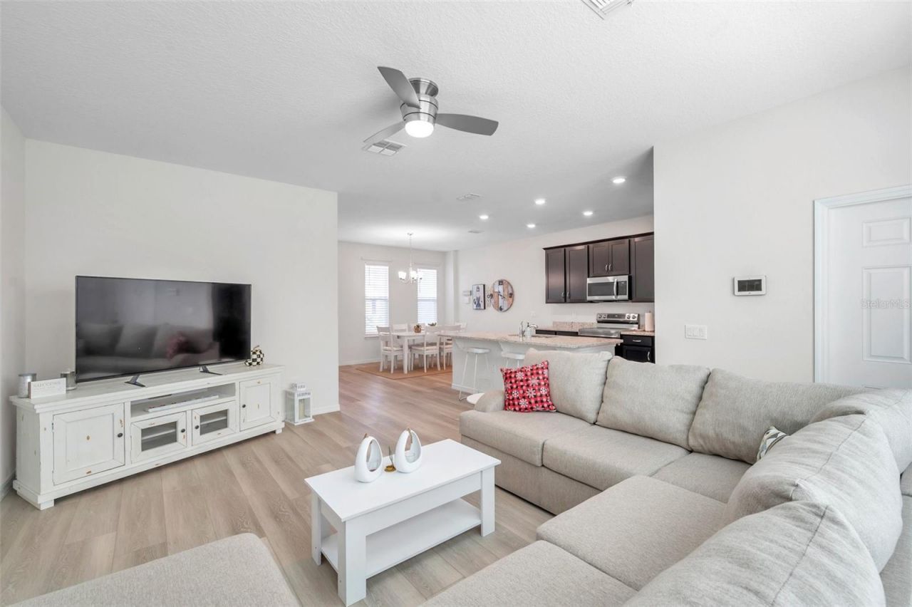 4966 Avalon Park Boulevard, Wesley Chapel, FL 33545 Photo