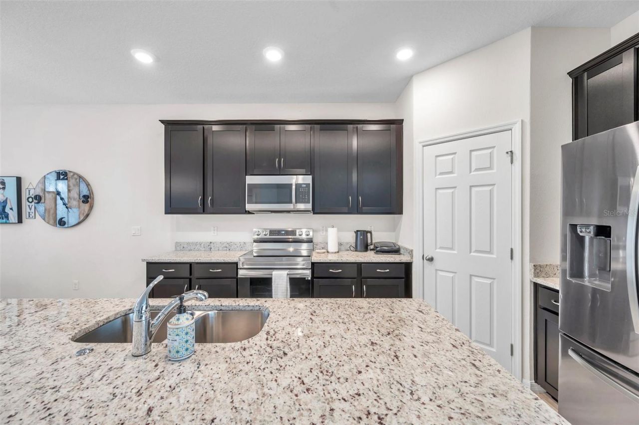 4966 Avalon Park Boulevard, Wesley Chapel, FL 33545 Photo