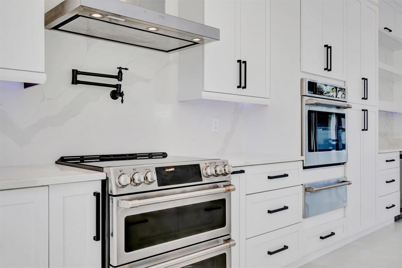 3723 Norwood Court, Sarasota, FL 34234 Photo