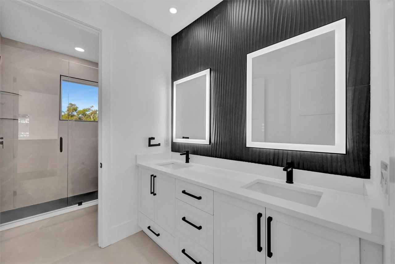 3723 Norwood Court, Sarasota, FL 34234 Photo
