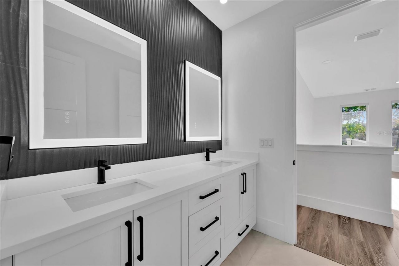 3723 Norwood Court, Sarasota, FL 34234 Photo