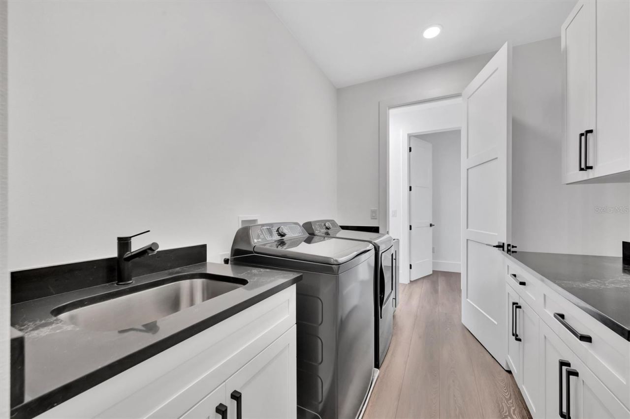 3723 Norwood Court, Sarasota, FL 34234 Photo