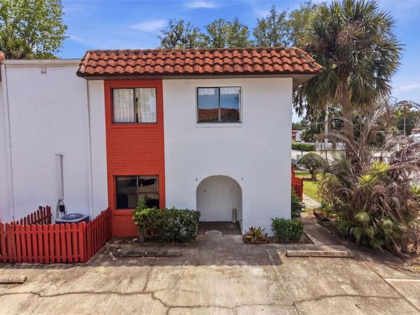 910 BIG TREE ROAD , Unit 202, SOUTH DAYTONA, FL 32119