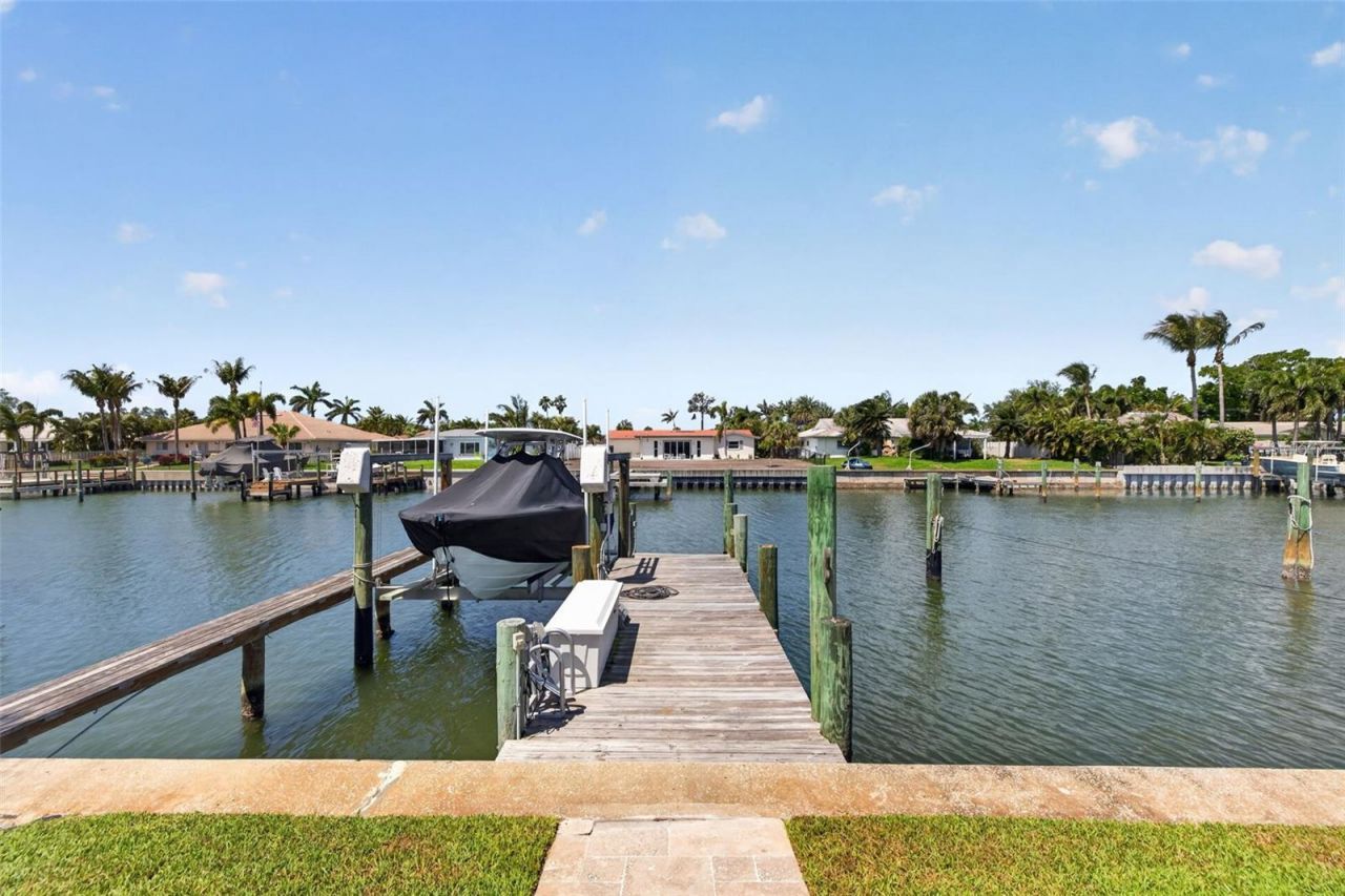4461 38th Way S, Saint Petersburg, FL 33711 Photo