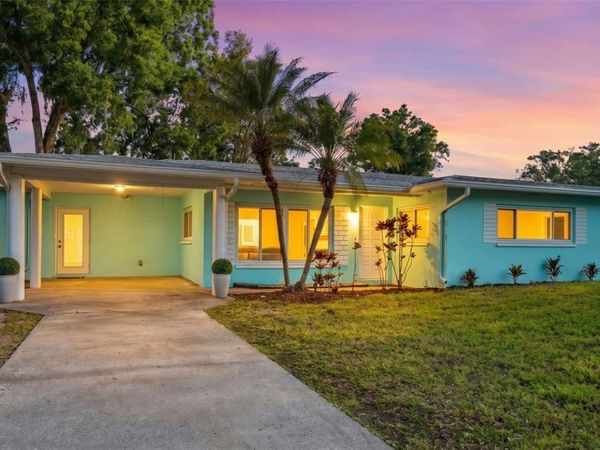 910 LINWOOD TERRACE , LUTZ, FL 33549