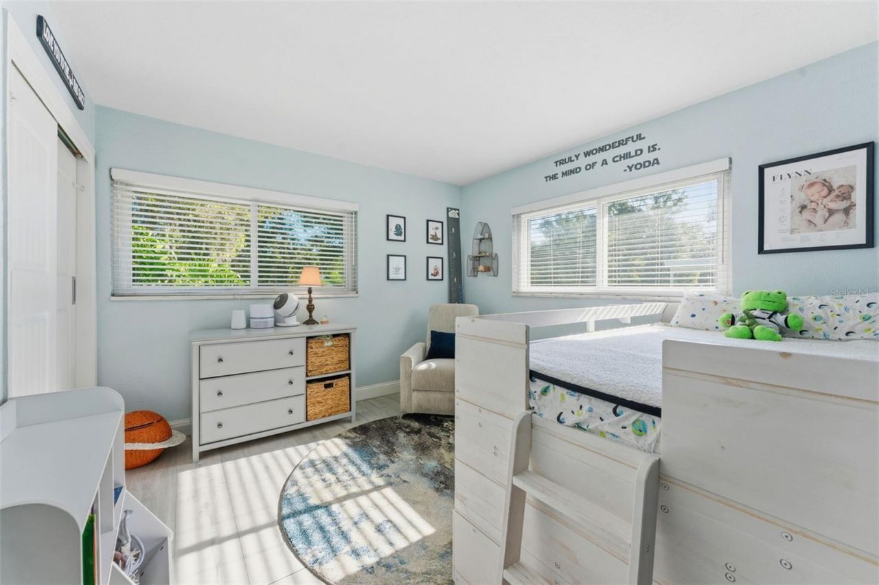 910 Linwood Terrace , Lutz, FL 33549 Photo