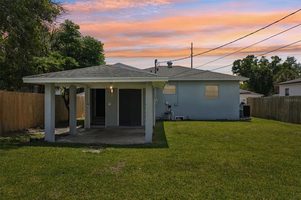 6527 3rd Avenue S, Saint Petersburg, FL 33707 Photo
