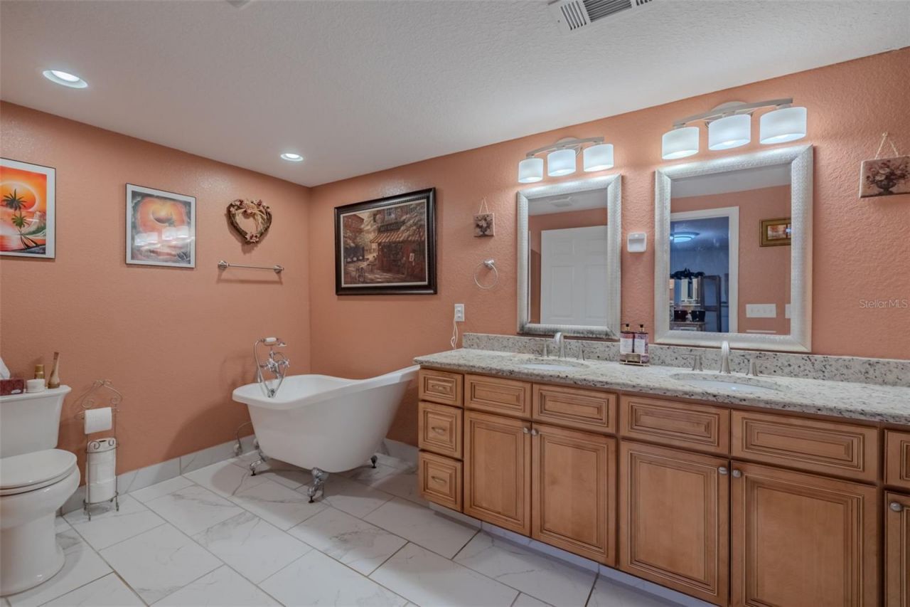 18853 Tracer Drive , Lutz, FL 33549 Photo