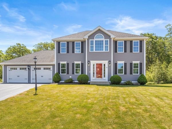 19 Teresa Dr, Holden, MA 01520