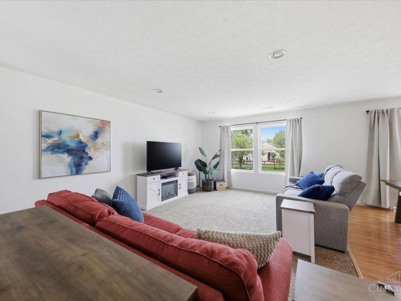 7827 Highbrook Drive, Maineville, OH 45039 Photo 10