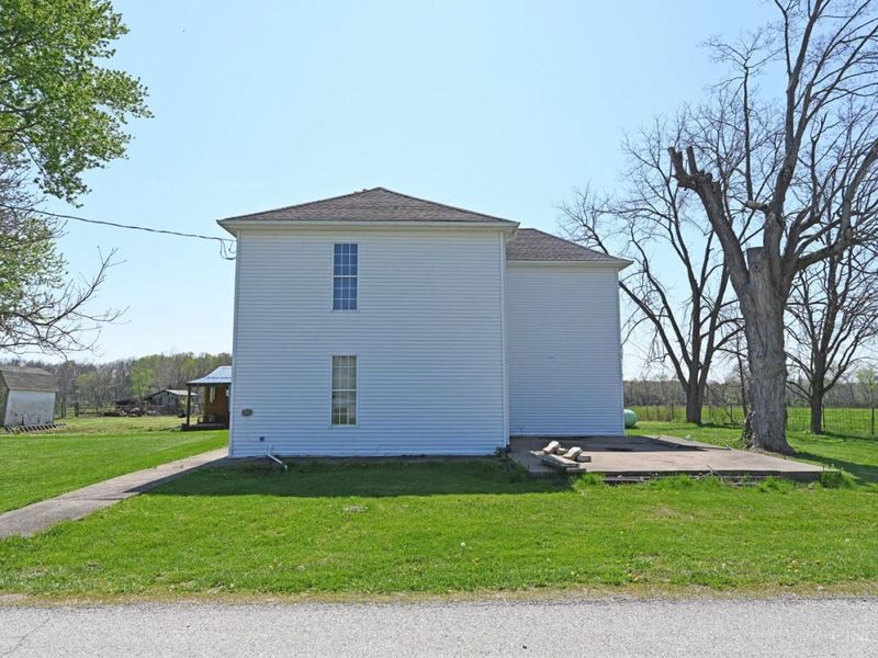 2605 Ireton Trees Road, Moscow, OH 45153 Photo 3