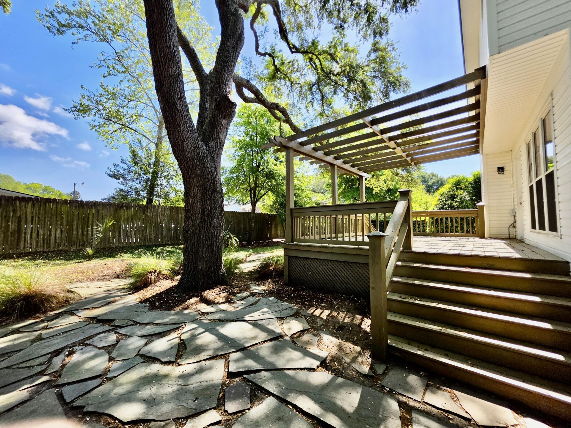 1500 Old Village Drive Photo 28