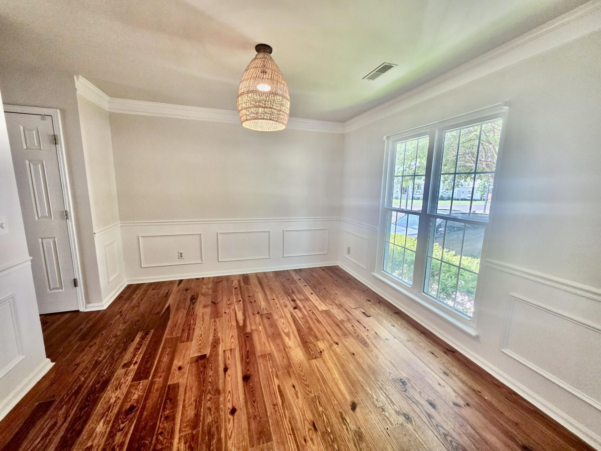 1500 Old Village Drive Photo 4