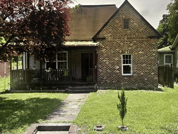 1510 E 16th St , Chattanooga, TN 37404