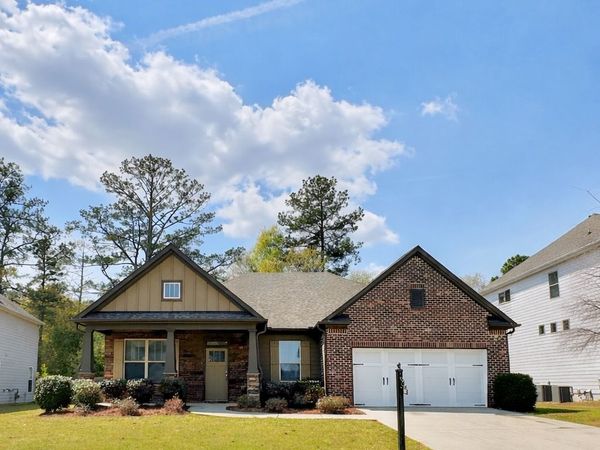 1207 Halletts Peak Place, Lawrenceville, GA 30044