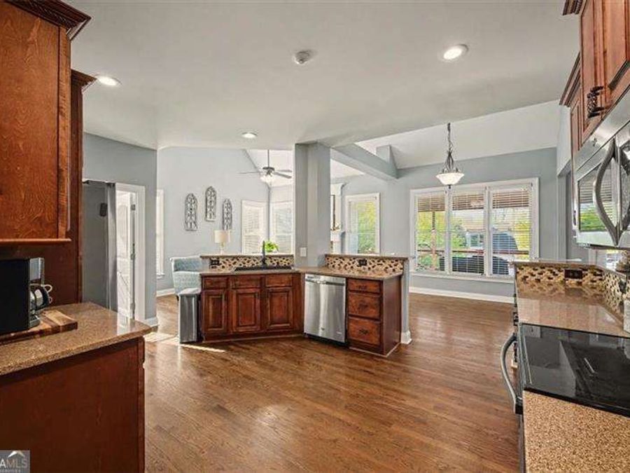 Property Image 23