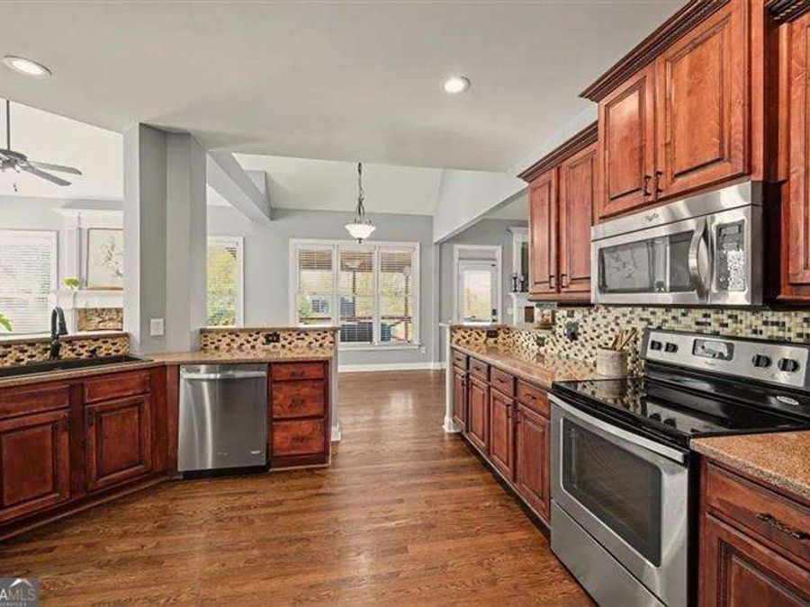 Property Image 24