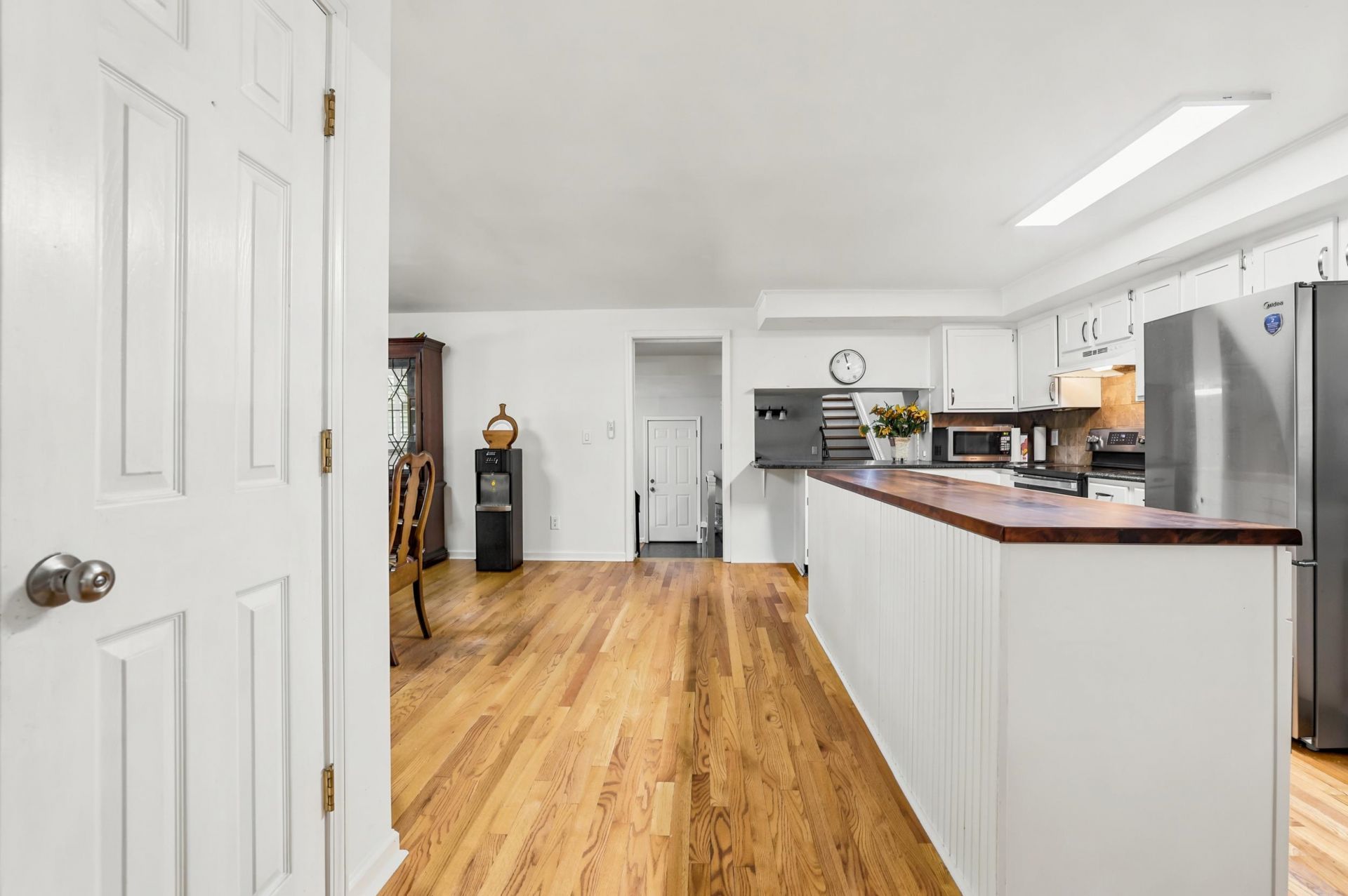 408 Rosemary St. Photo 13