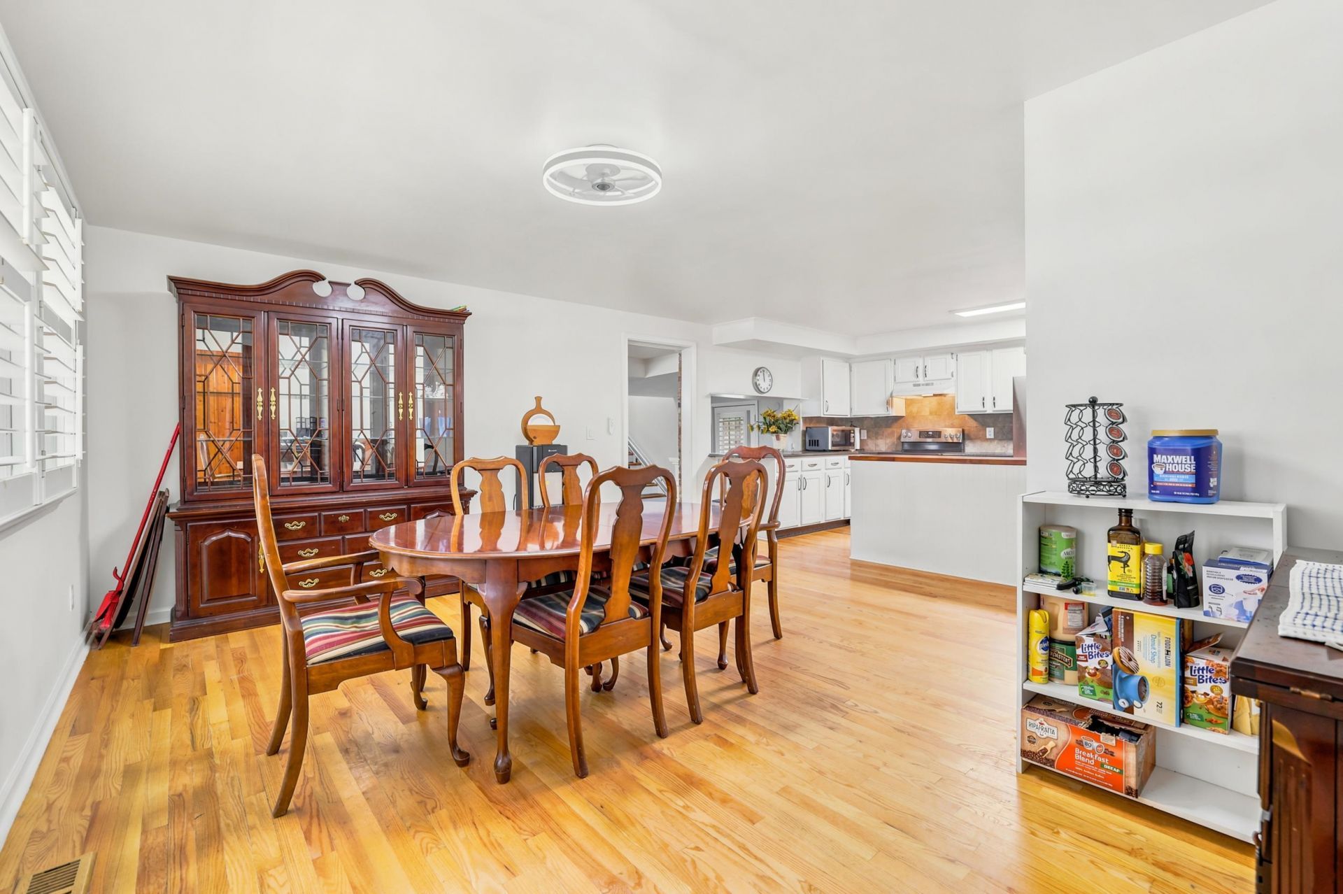 408 Rosemary St. Photo 16