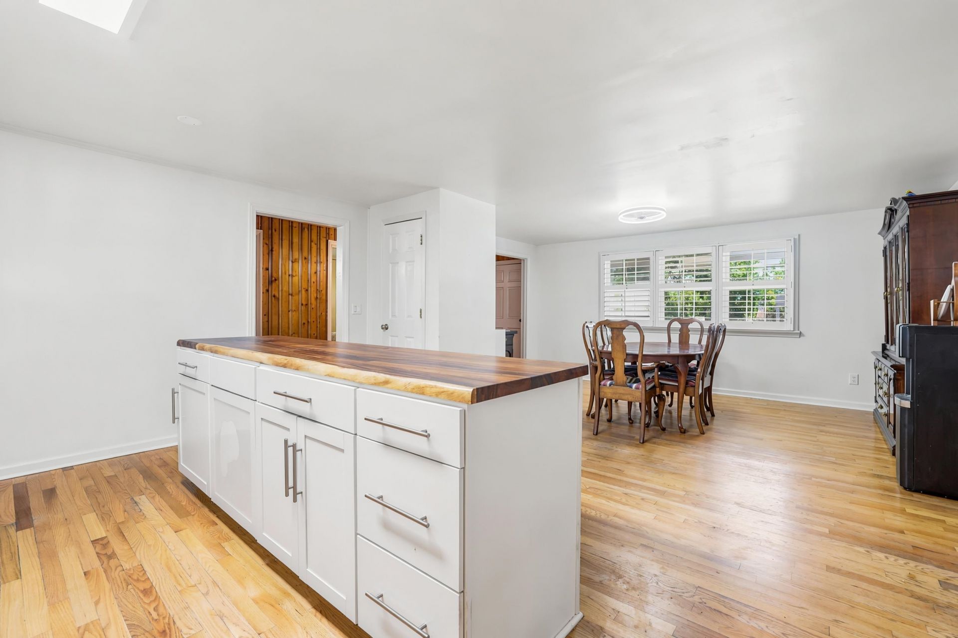 408 Rosemary St. Photo 17
