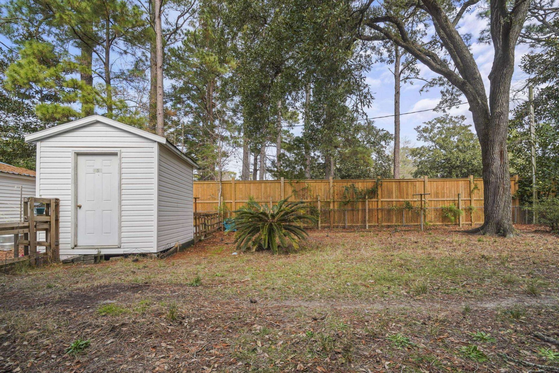 408 Rosemary St. Photo 19