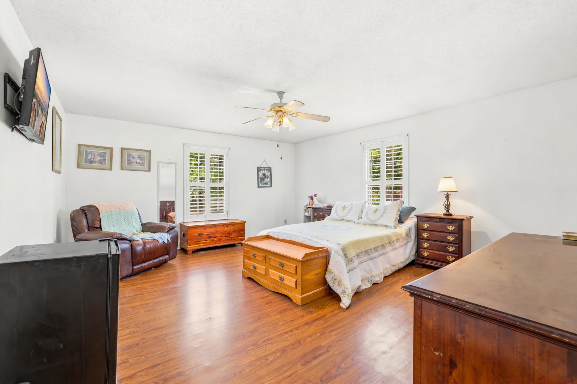 408 Rosemary St. Photo 28
