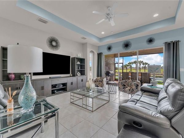 3596 Avenida Del Vera, NORTH FORT MYERS, FL 33917
