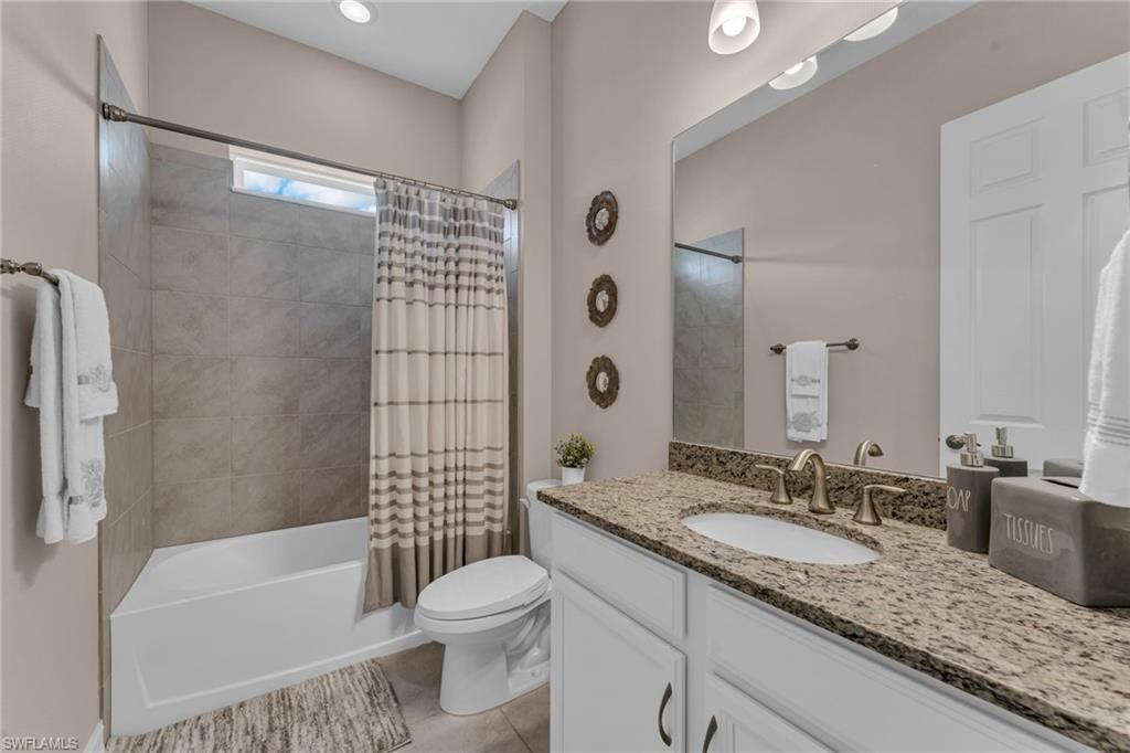 3596 Avenida Del Vera, North Fort Myers, FL 33917 Photo