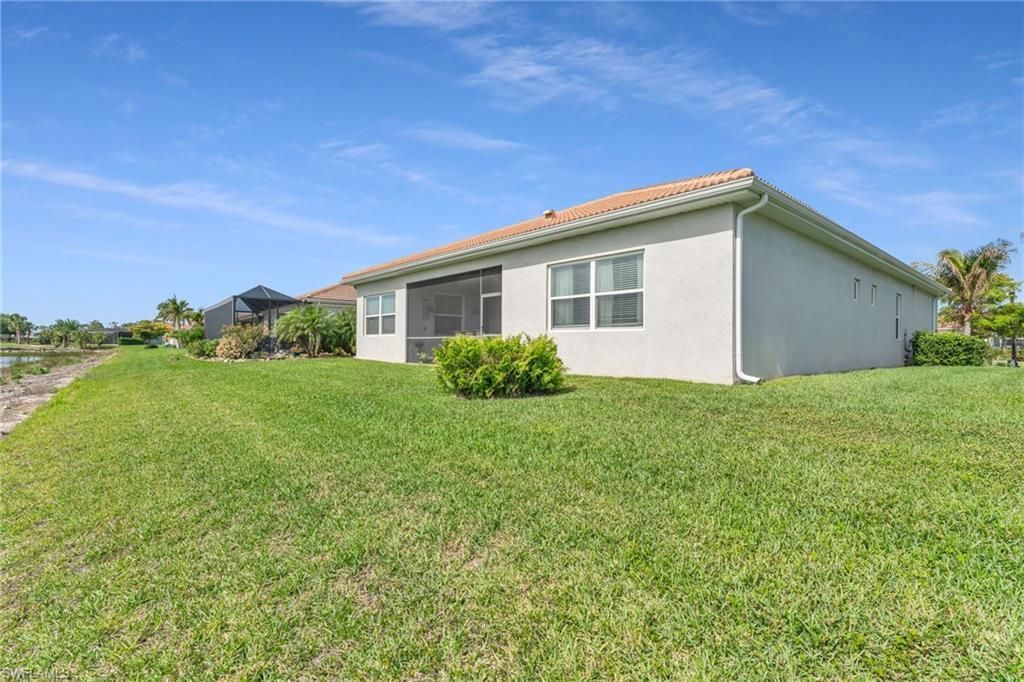 3596 Avenida Del Vera, North Fort Myers, FL 33917 Photo