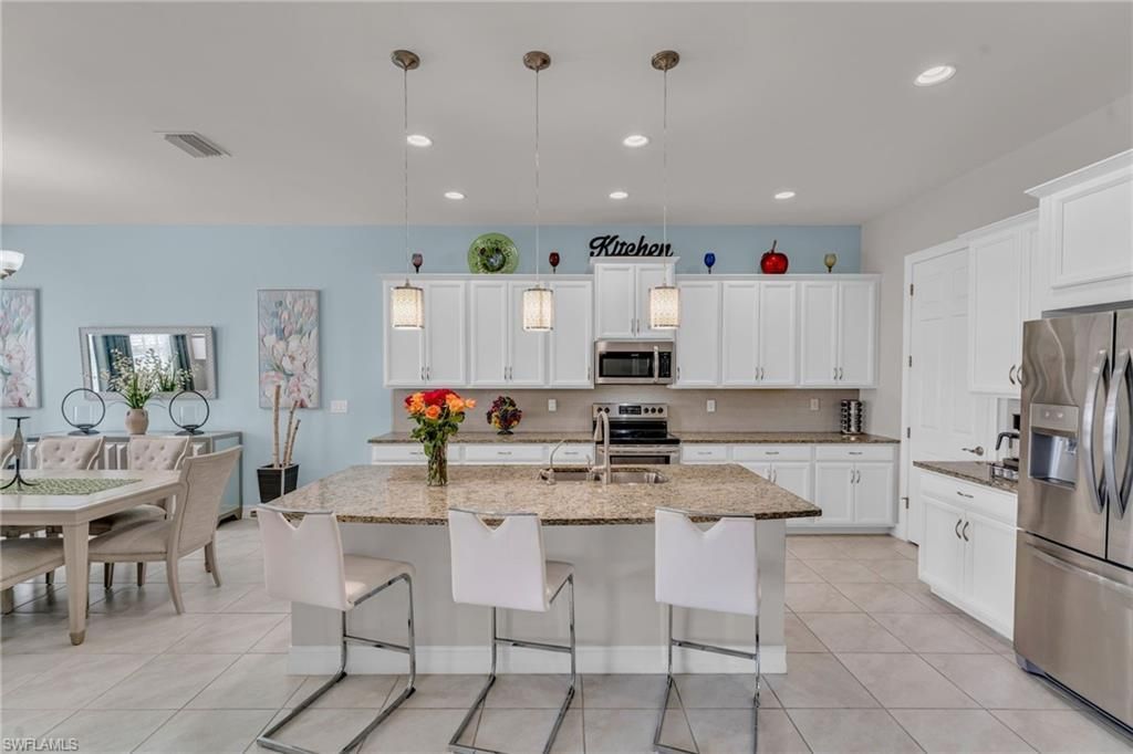 3596 Avenida Del Vera, North Fort Myers, FL 33917 Photo